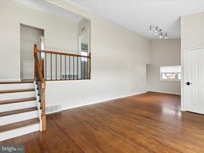 437 Haywood Rd in Ambler, PA - Building Photo - Building Photo