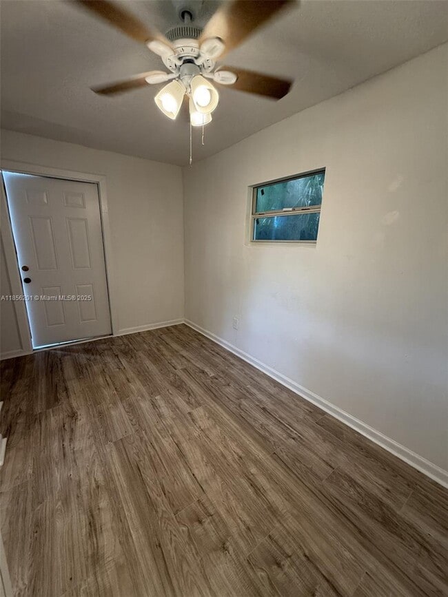 3380 NW 8th Pl in Fort Lauderdale, FL - Building Photo - Building Photo