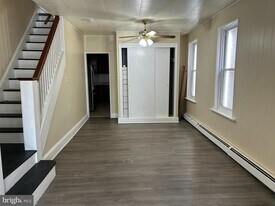 640 Grand St in Trenton, NJ - Building Photo