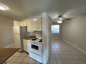 3049 NW 9th Ave in Wilton Manors, FL - Building Photo - Building Photo
