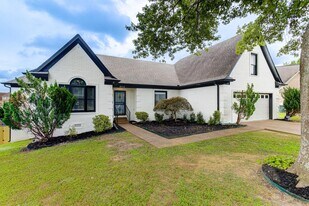 8952 Vorlich Cove in Memphis, TN - Building Photo