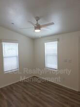 407 W Sumner Ave in Lake Elsinore, CA - Building Photo - Building Photo
