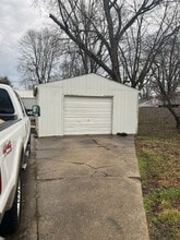 2228 Belmont Dr in Owensboro, KY - Building Photo - Building Photo