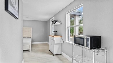 2114 King Richard Rd in Melbourne, FL - Building Photo - Building Photo