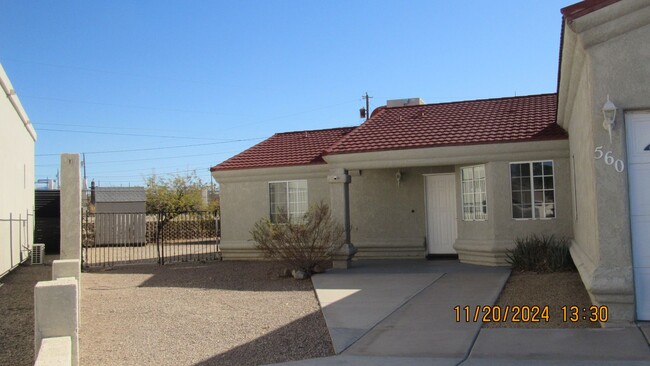 560 Agate Ln in Lake Havasu City, AZ - Building Photo - Building Photo