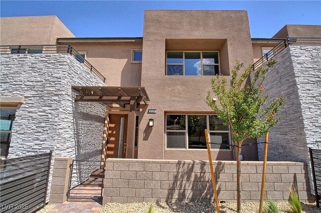 property at 1539 Melodic Lark Dr