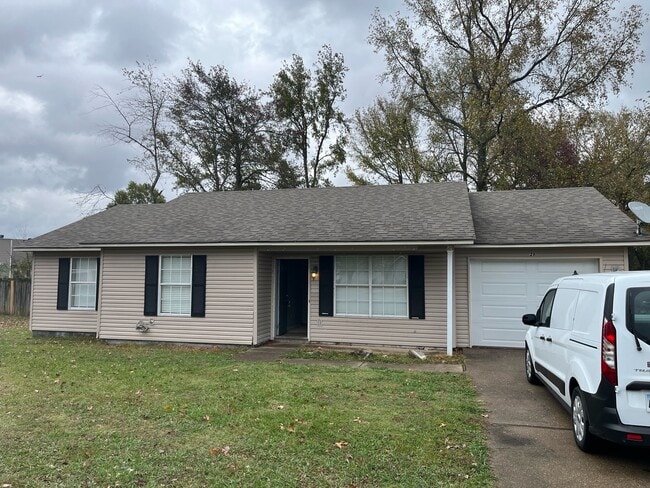 property at 28 Park Cir