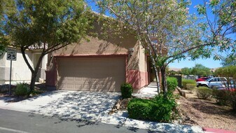 8784 Salvestrin Point Ave in Las Vegas, NV - Building Photo
