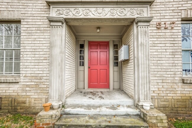 property at 519 W Main St