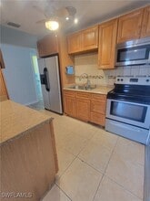 47 Tangelo Ct in Lehigh Acres, FL - Foto de edificio - Building Photo