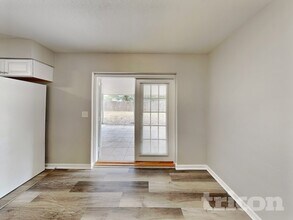 2932 E 148th Ave in Lutz, FL - Building Photo - Building Photo