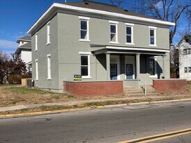 804 N 7th St, Unit 804 in Vincennes, IN - Building Photo