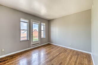 1642 S 39th St-Unit -2N in St. Louis, MO - Foto de edificio - Building Photo