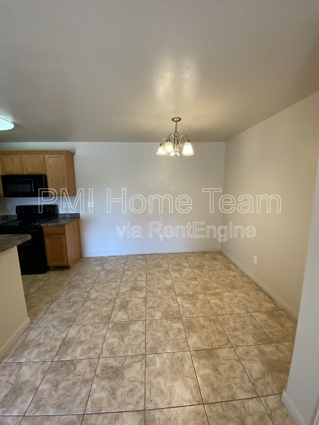 2510 Charleston Ave in Ogden, UT - Building Photo - Building Photo