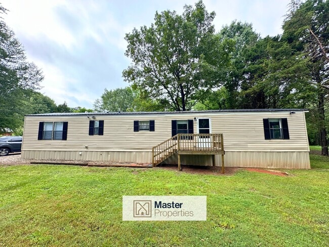property at 120 Piedmont Golf Course Rd