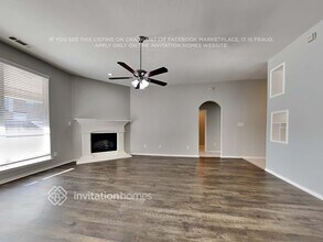 2919 Crystal Way in Grand Prairie, TX - Foto de edificio - Building Photo