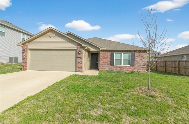 property at 4404 SW Sackett Ave