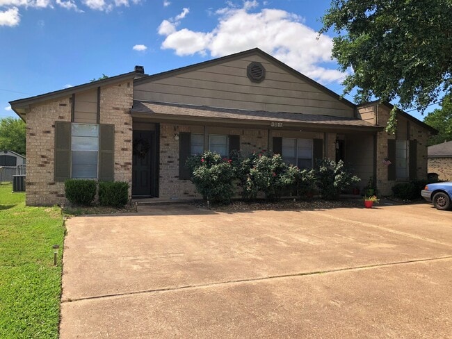 property at 3617 Elliott St