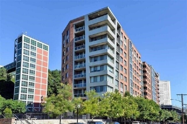 property at 800 Jackson St