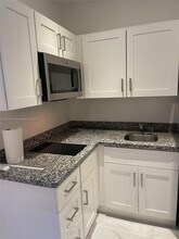 3340 SW 139th Ave-Unit -1 in Miami, FL - Building Photo - Building Photo