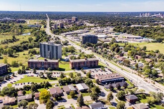 1 Frontenac Rd in London, ON - Building Photo - Building Photo