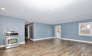 1188 Spring St in Muskegon, MI - Building Photo - Building Photo