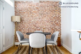 41 W 24th St in New York, NY - Building Photo - Building Photo