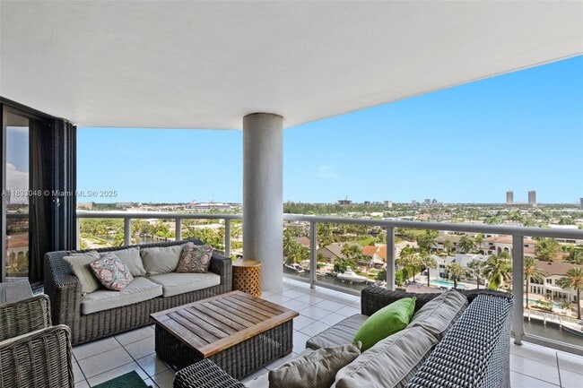property at 3598 Yacht Club Dr
