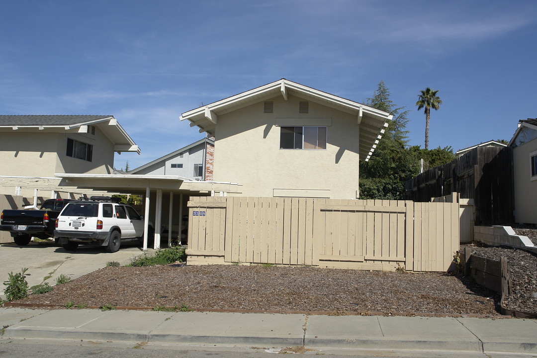 3303 Norton Way in Pleasanton, CA - Building Photo