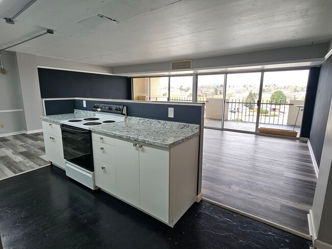 property at 411 Lakewood Cir