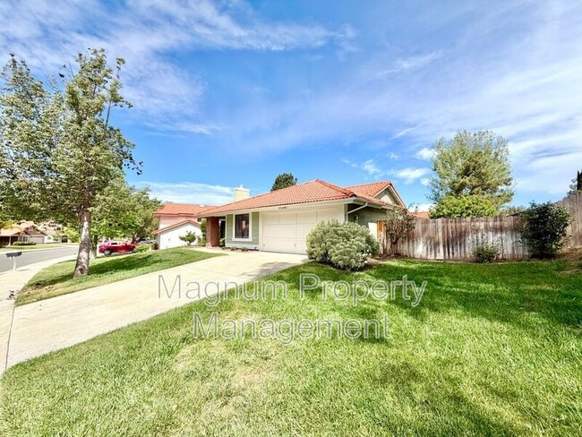 45680 Clubhouse Dr in Temecula, CA - Foto de edificio - Building Photo