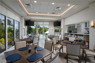 1117 Sweetwater Ln in Naples, FL - Building Photo - Building Photo