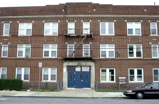 Hillside Avenue Apartments in Newark, NJ - Building Photo - Building Photo