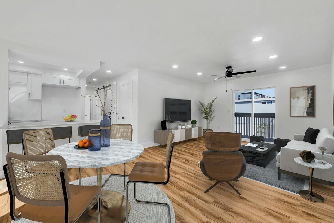 18652 Libra Cir in Huntington Beach, CA - Building Photo