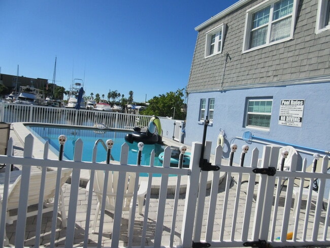 property at 390 W Cocoa Beach Cswy