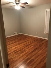 726 Meacham Ave, Unit 2nd L in Linden, NJ - Building Photo - Building Photo