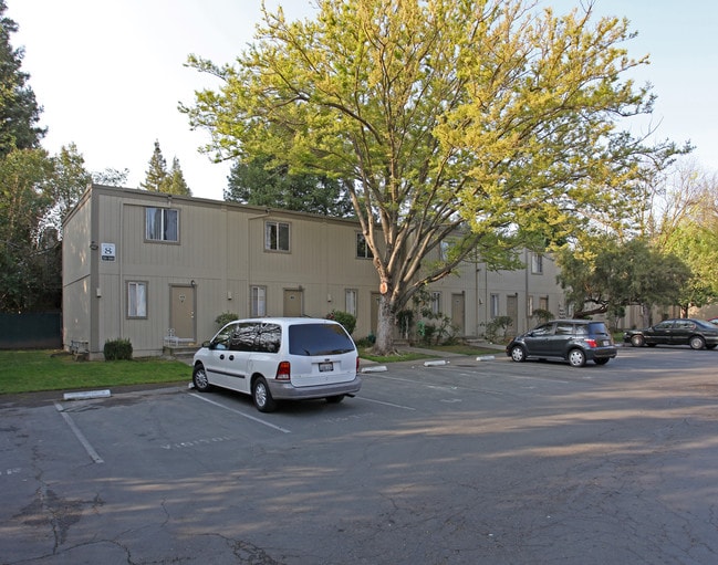 Sunrise Meadows Apartments
