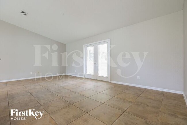 1618 Purple Ln in North Port, FL - Foto de edificio - Building Photo