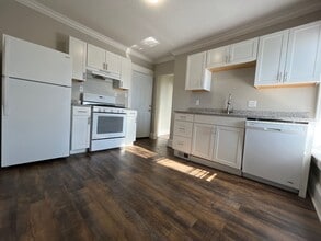 1623 Franklin Park S in Columbus, OH - Building Photo - Building Photo