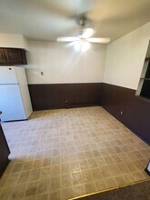 10500 W Fond du Lac Ave, Unit 6 in Milwaukee, WI - Building Photo - Building Photo