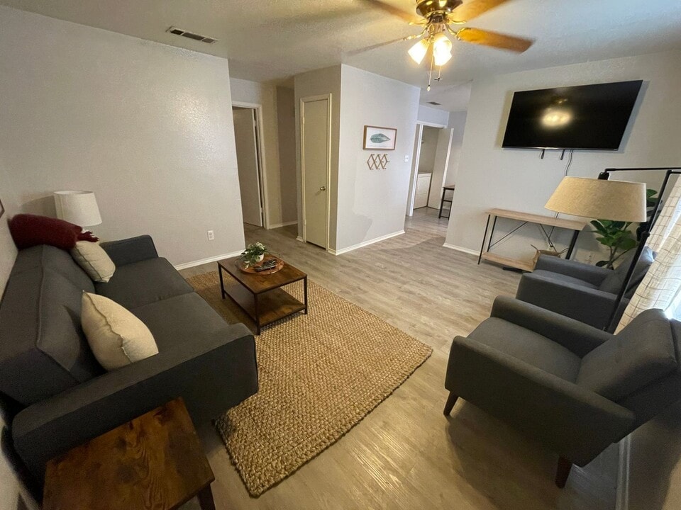 1605 Benttree Dr in Killeen, TX - Foto de edificio