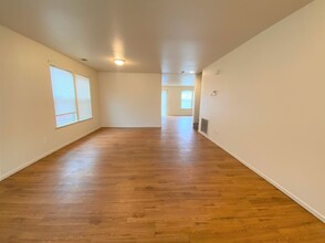 3879 Twilight Ave in Merced, CA - Building Photo - Building Photo
