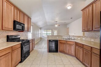 834 Dark Horse Ln in Buda, TX - Building Photo - Building Photo