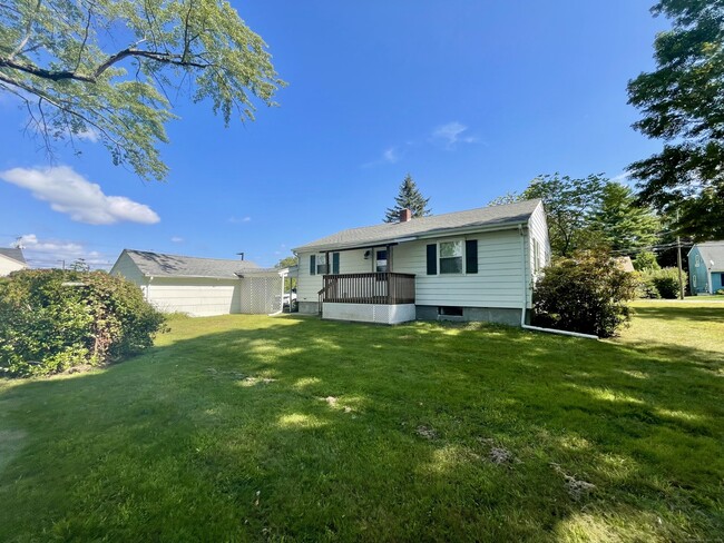 15 Proulx St in Brooklyn, CT - Building Photo - Building Photo