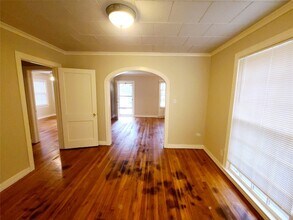 3515 Fairview Ave in Dallas, TX - Building Photo - Building Photo