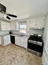 177 Montowese Ave in North Haven, CT - Building Photo - Building Photo