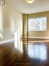 1261 Blencowe Cres in Newmarket, ON - Building Photo - Building Photo