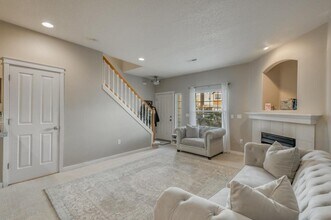 2528 NW 2nd Terrace in Gresham, OR - Building Photo - Building Photo