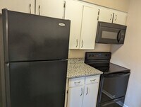 6228 Robinson St, Unit 4 photo'