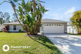 4173 Pincushion St in North Port, FL - Building Photo